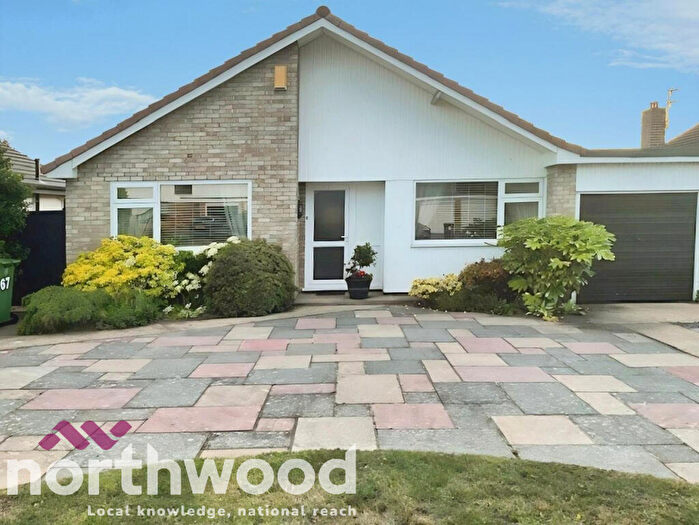 3 Bedroom Bungalow To Rent In £ Per Night Open Golf Wicks, Southport, L37
