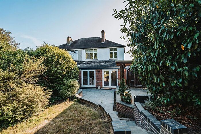 3 Bedroom Semi-Detached House For Sale In Park View, Hastings, TN34