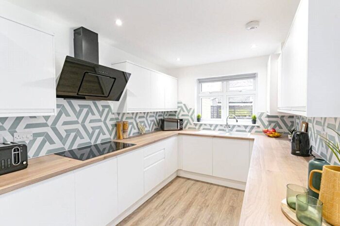 7 Bedroom House To Rent In Baileys Road, Southsea, Hampshire, PO5