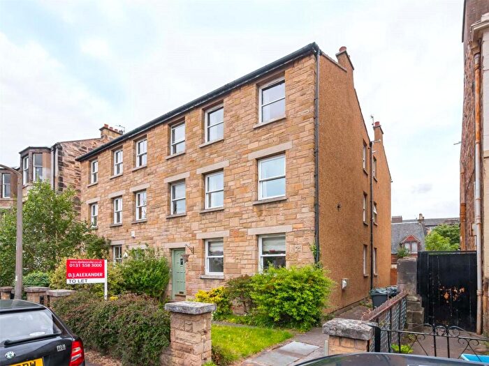 2 Bedroom Flat To Rent In Regent Street, Portobello, Edinburgh, EH15