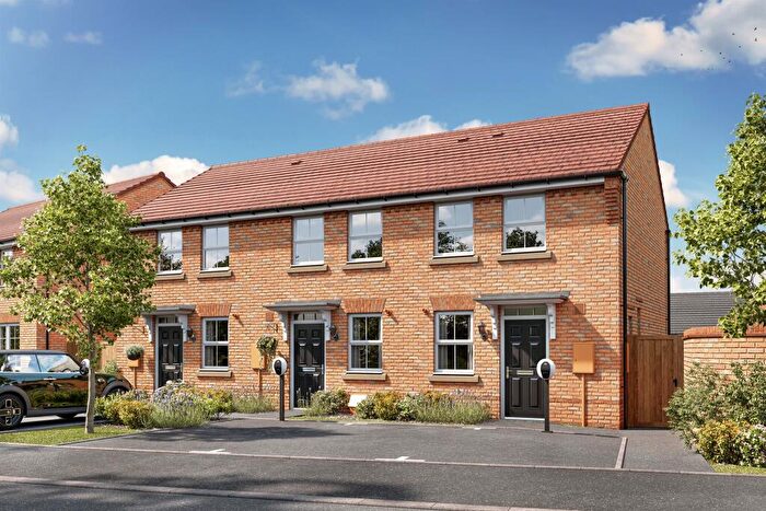 2 Bedroom End Of Terrace House For Sale In Chaulden Meadows, Long Chaulden, Hemel Hempstead, HP1