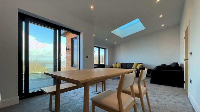 4 Bedroom Detached House For Sale In Torridge Road, Appledore, EX39