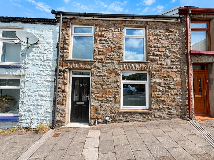 3 Bedroom Terraced House For Sale In Brithweunydd Road, Tonypandy, CF40
