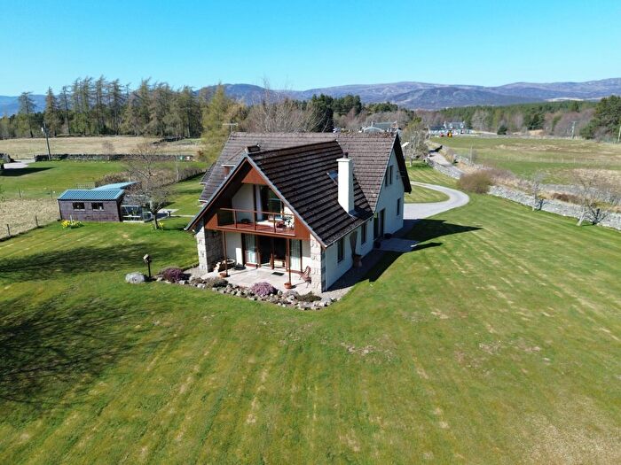 5 Bedroom Detached House For Sale In Kingussie, PH21