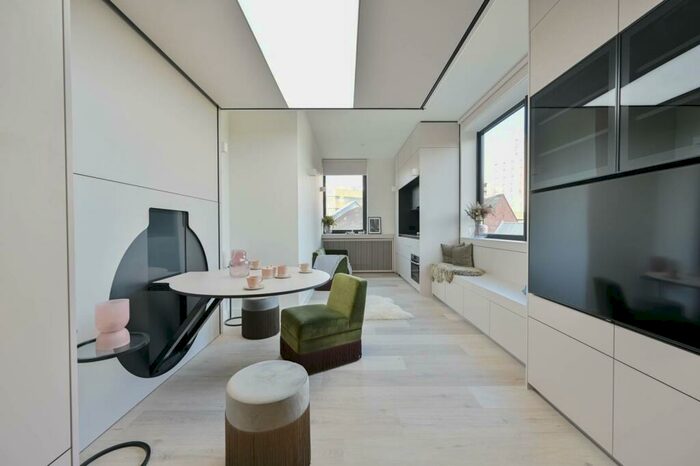 Studio To Rent In The Heights, Harrow On The Hill, Harrow, HA1