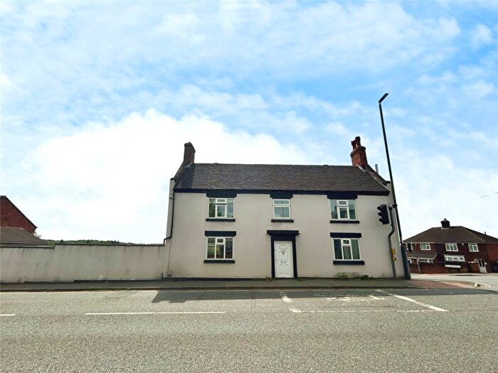4 Bedroom Link Detached House For Sale In Burton Road, Midway, Swadlincote, Derbyshire, DE11