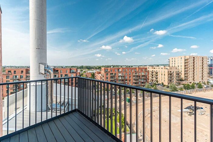 1 Bedroom Flat To Rent In Henry Strong Road, Harrow, HA1