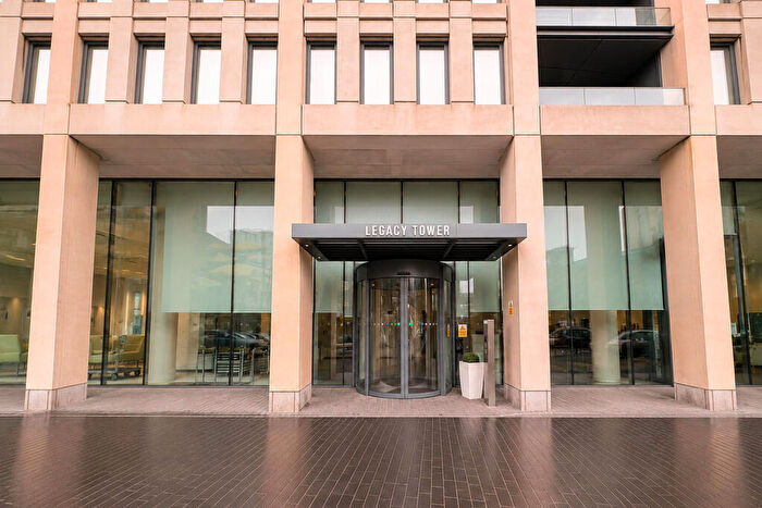1 Bedroom Apartment To Rent In Legacy Tower, Great Eastern Road, E15