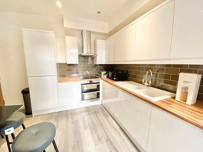 4 Bedroom Flat For Sale In Fred Lee Grove, Coventry, West Midlands, CV3