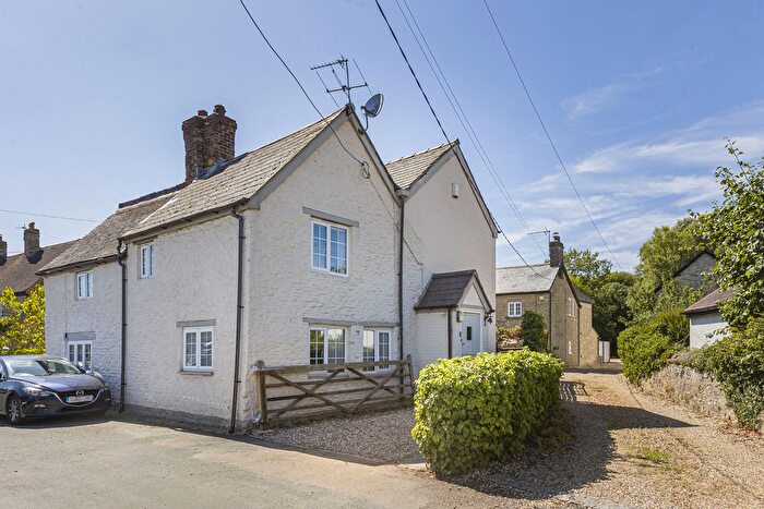 4 Bedroom Detached House For Sale In West End, Launton, OX26