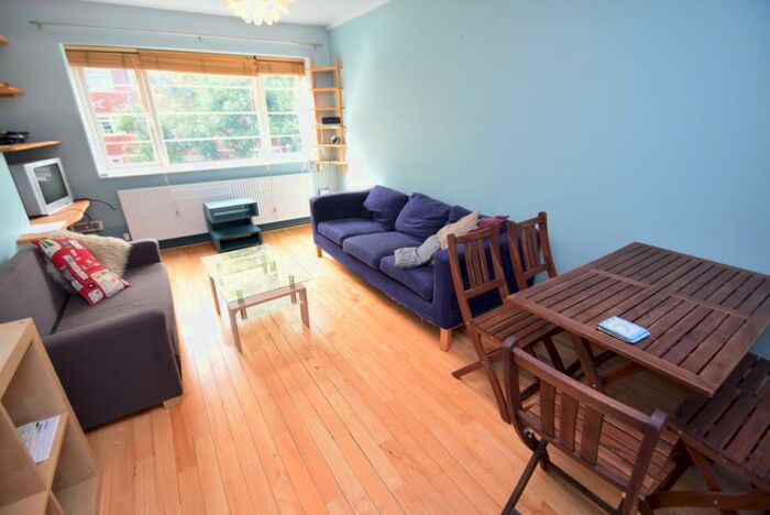 3 Bedroom Apartment To Rent In Humberstone Ave, Hulme, Manchester., M15