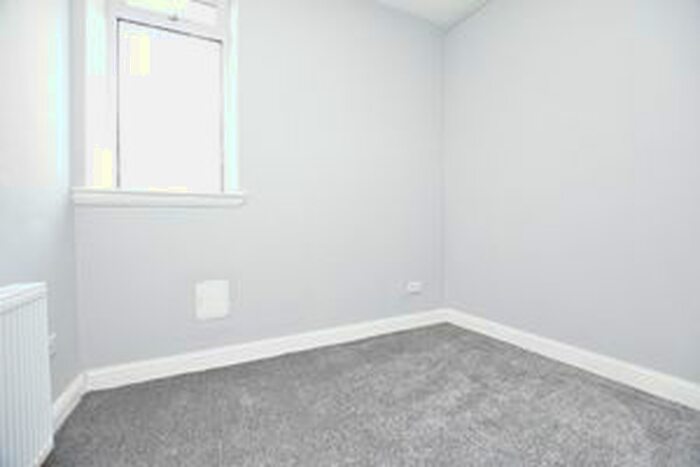 1 Bedroom Flat To Rent In High Street, Newmilns, KA16