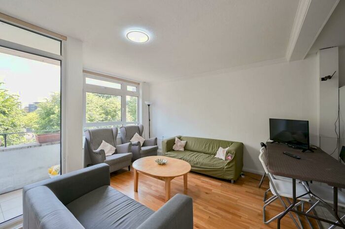 4 Bedroom Flat To Rent In Brandon Estate, Kennington, London, SE17