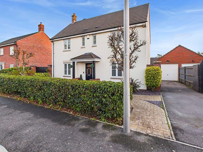 4 Bedroom Detached House For Sale In Willow Close, St Georges, Weston-Super-Mare, BS22