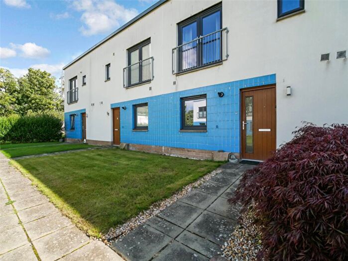 3 Bedroom Terraced House For Sale In Accord Avenue, Paisley, Renfrewshire, PA2