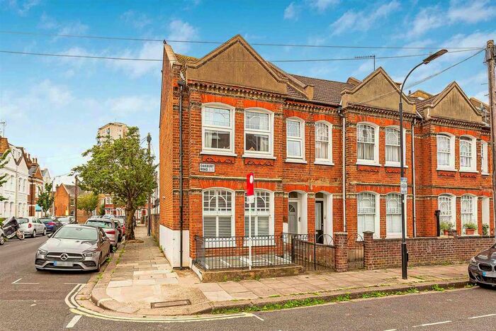 2 Bedroom Flat To Rent In Oakbury Road, London, SW6