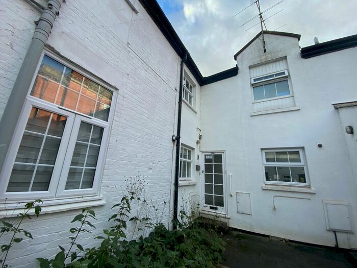 2 Bedroom Semi-Detached House To Rent In High Street, Quorn, Leicestershire, LE12