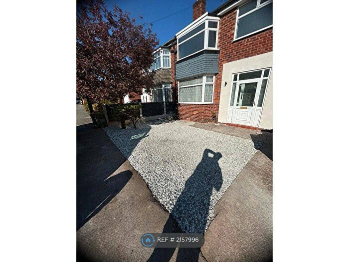 3 Bedroom Semi-Detached House To Rent In Braemar Drive, Sale, M33