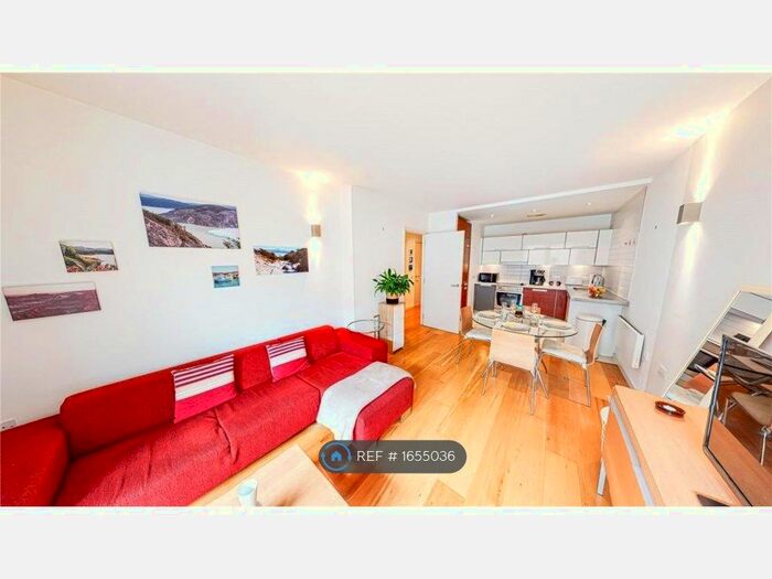 1 Bedroom Flat To Rent In Lumiere Building, Manchester, M15