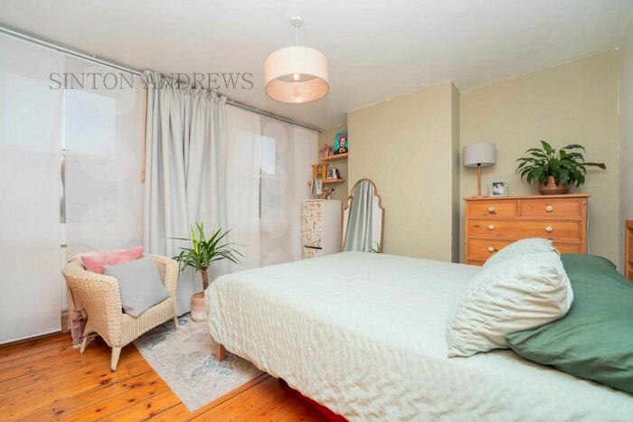 2 Bedroom Terraced House To Rent In Endsleigh Road, Ealing, W13