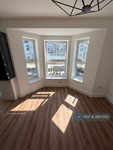 2 Bedroom Flat To Rent In Pasley St, Plymouth, PL2