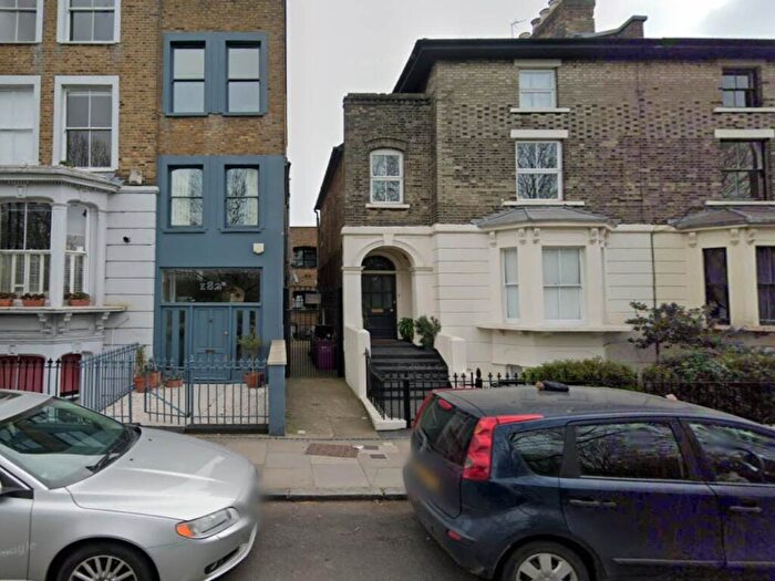 1 Bedroom Flat To Rent In Grove Court, Bow, London, E3