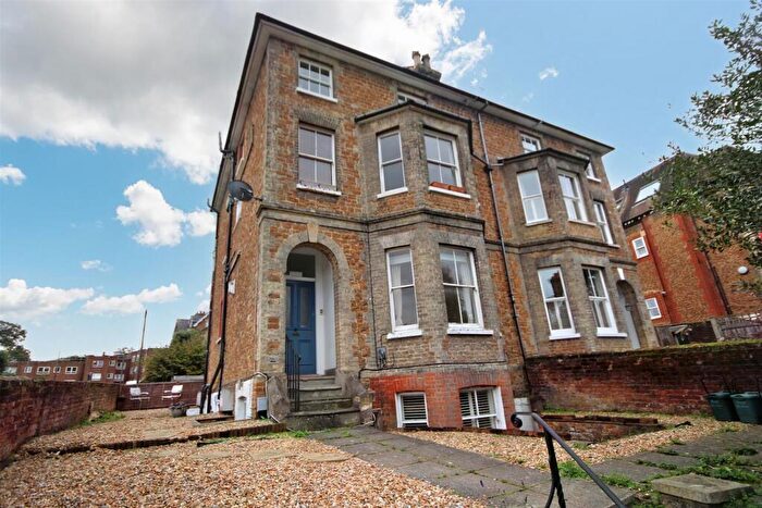 1 Bedroom Flat To Rent In Epsom Road, Guildford, GU1