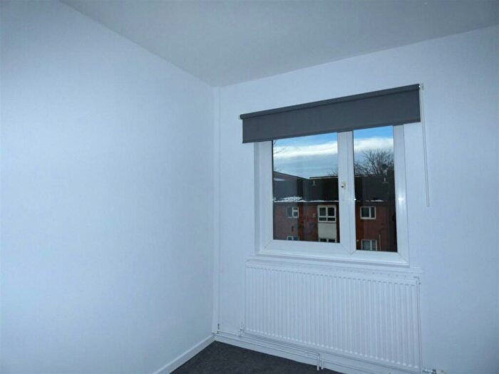 2 Bedroom Apartment To Rent In Aster Street, Oldham, OL1