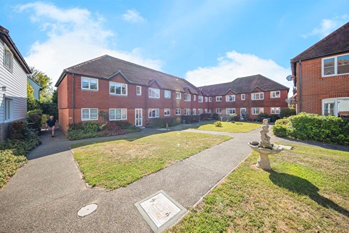 1 Bedroom Flat For Sale In High Street, West Mersea, Colchester, CO5