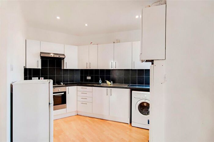 1 Bedroom Apartment To Rent In Old Street, Shoreditch, London, EC1V
