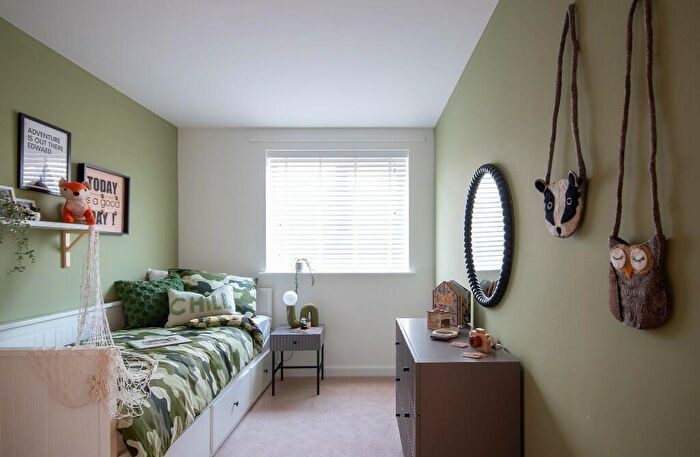 3 Bedroom Terraced House For Sale In Lake Terrace, Melton Mowbray, Leicestershire, LE13