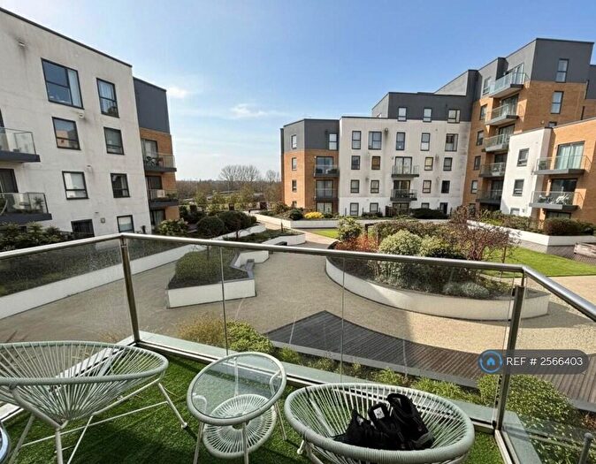1 Bedroom Flat To Rent In Peregrine House, Reading, RG2