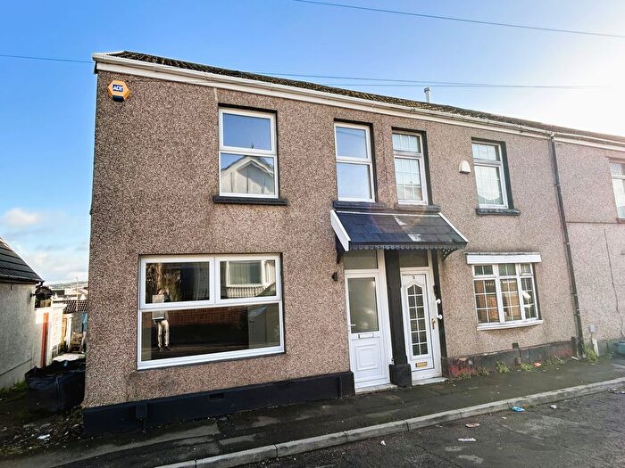 3 Bedroom End Terrace House For Sale In Phyllis Street, SA5