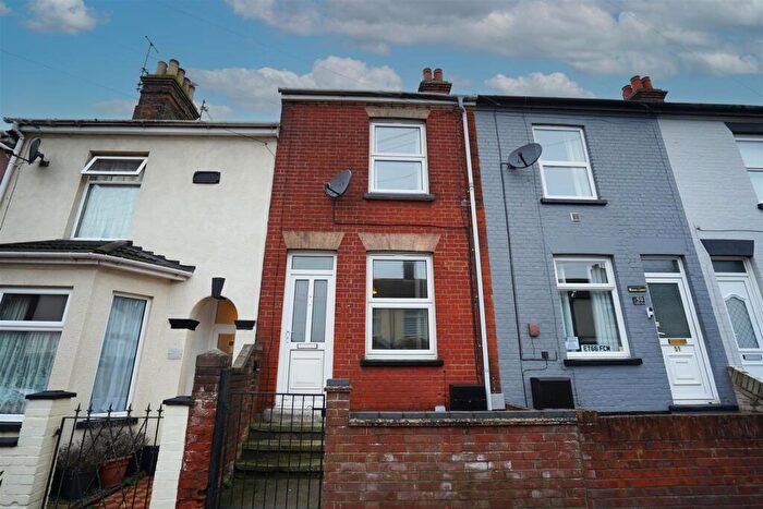 3 Bedroom House For Sale In Stanford Street, Lowestoft, NR32
