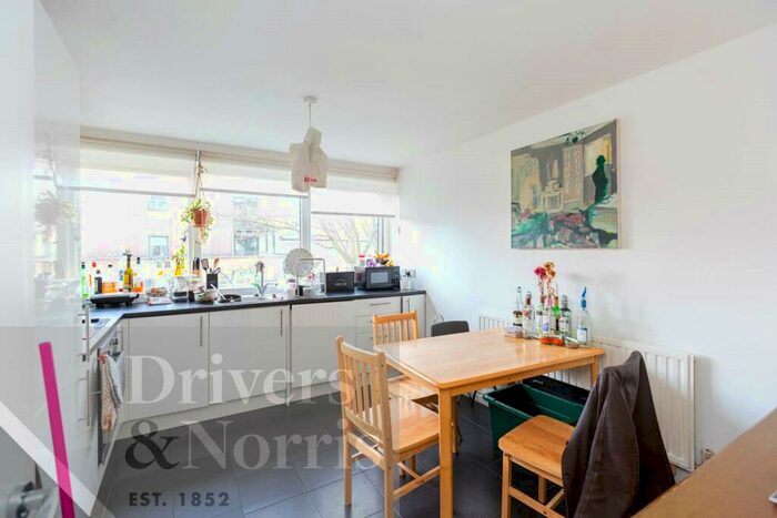 5 Bedroom Maisonette To Rent In Camden Road, Camden, London, NW1