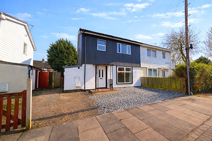 3 Bedroom Semi Detached House For Sale In Keightley Road, Leicester, Leicestershire, LE3