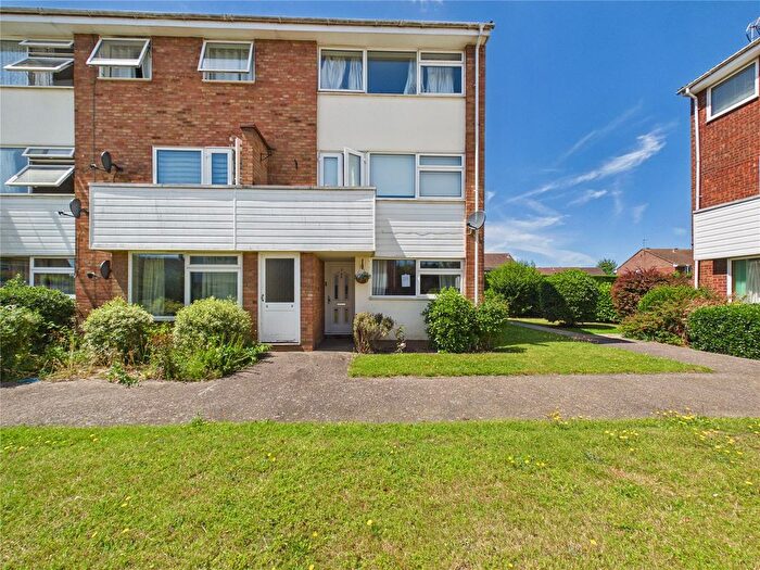 2 Bedroom Flat For Sale In Dawnford Court, Stanway, Colchester, Essex, CO3
