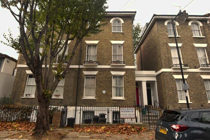 1 Bedroom Flat To Rent In Richmond Crescent, London, N1