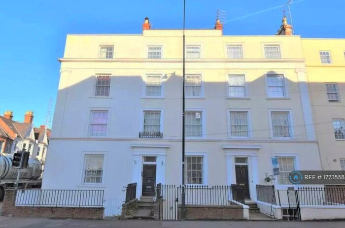 1 Bedroom Flat To Rent In Regent Street, Leamington Spa, CV32