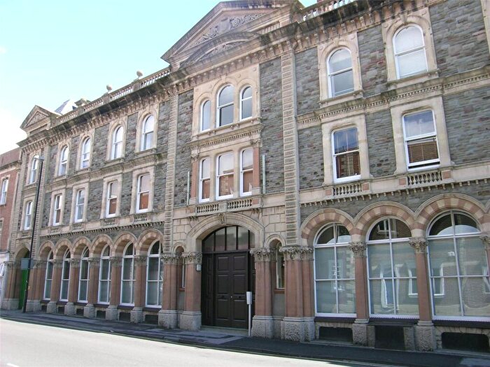 2 Bedroom Apartment To Rent In The Atrium, Redcliff Street, Bristol, Somerset, BS1