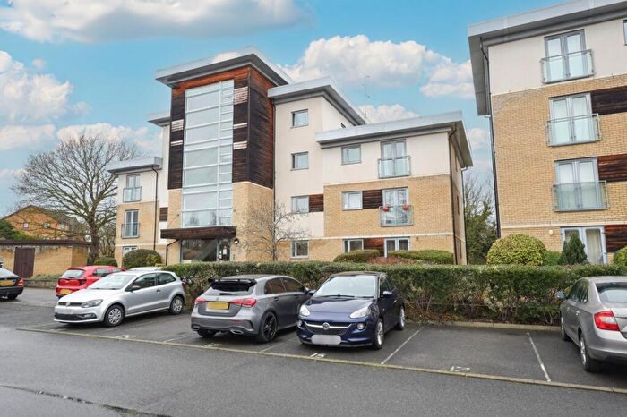 2 Bedroom Flat For Sale In Percy Green Place, Huntingdon, PE29
