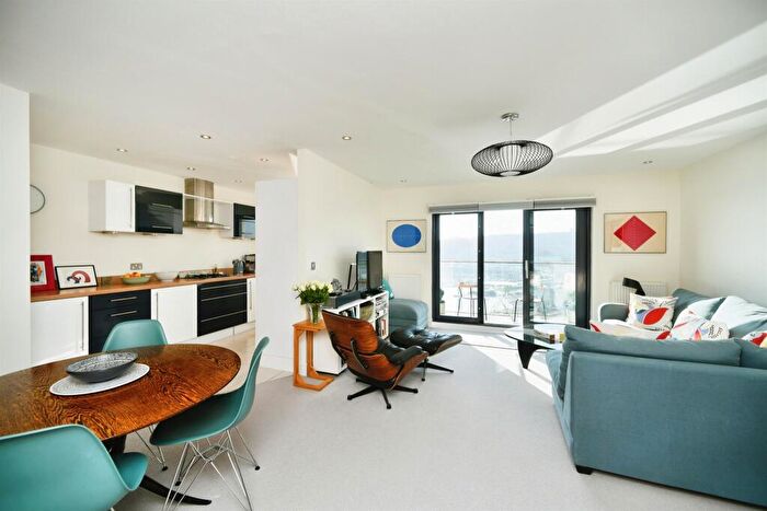 2 Bedroom Apartment For Sale In West Quay, Newhaven, BN9
