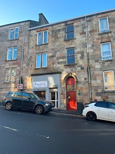 1 Bedroom Flat To Rent In Dempster Street, Greenock, PA15