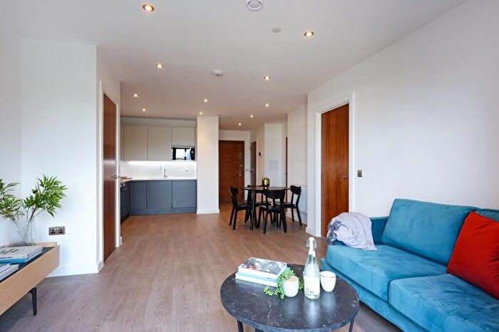 1 Bedroom Flat To Rent In Sutton Court Road, Sutton, SM1