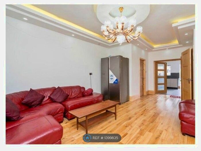 7 Bedroom Detached House To Rent In Sprowston Road, London, E7