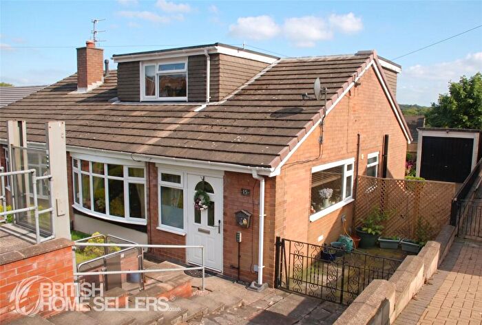 3 Bedroom Bungalow For Sale In Poplar Drive, Kidsgrove, Stoke-on-Trent, Staffordshire, ST7