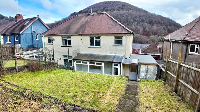 3 Bedroom Semi-Detached House For Sale In Tribute Avenue, Cwmcarn, NP11