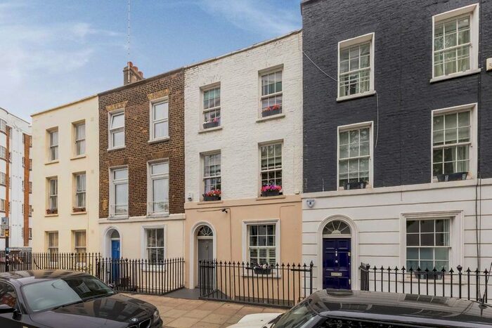 4 Bedroom Property To Rent In Mornington Crescent, London, NW1