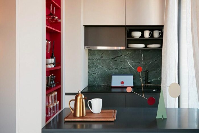 Studio To Rent In Dandi Brondesbery, Willesden Lane, London, NW2