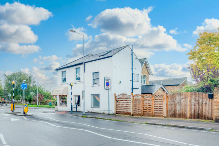 1 Bedroom Flat To Rent In Kings Road, Kingston Upon Thames, KT2